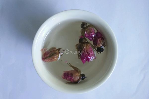 玫瑰茉莉奶茶的做法图解1