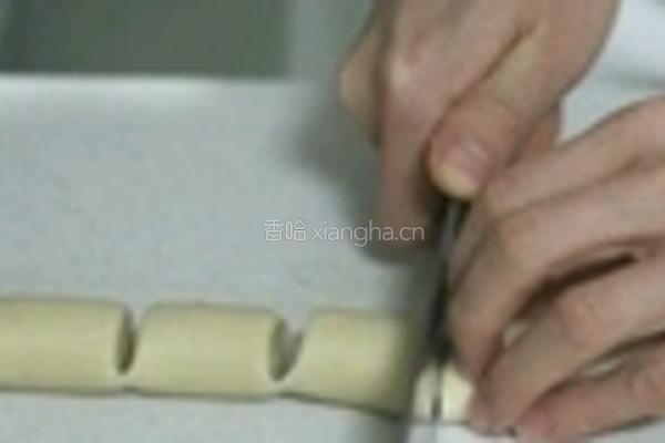 奶香小面包的做法图解7