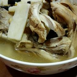 灵芝山药鸡汤的做法[图]