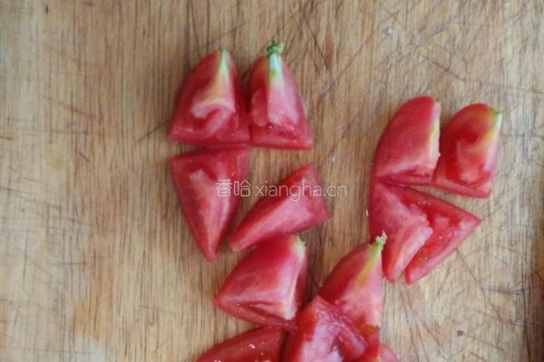 大头菜炒西红柿的做法图解2