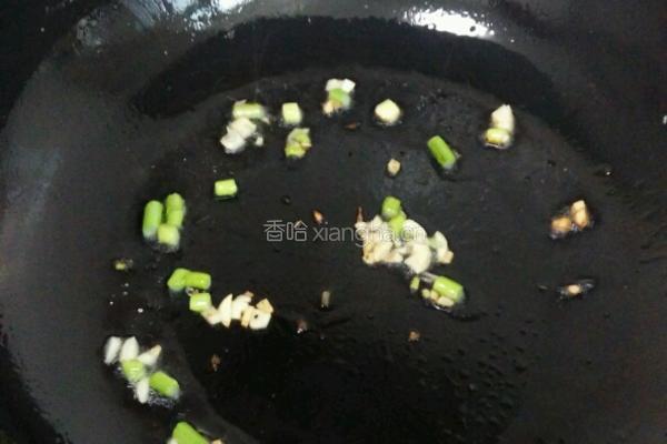 大头菜炒西红柿的做法图解4
