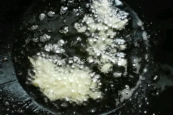 鸡腿菇炒香干的做法图解2