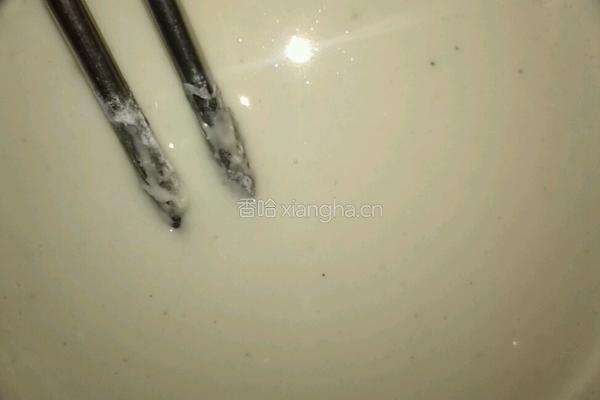 电饭锅鸡蛋煎饼的做法图解4
