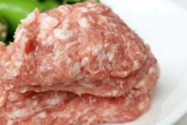 肉酿虎皮青椒的做法图解1