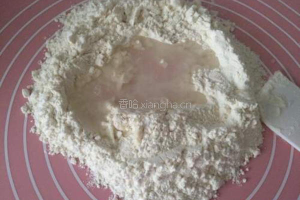 葱油饼的做法图解2