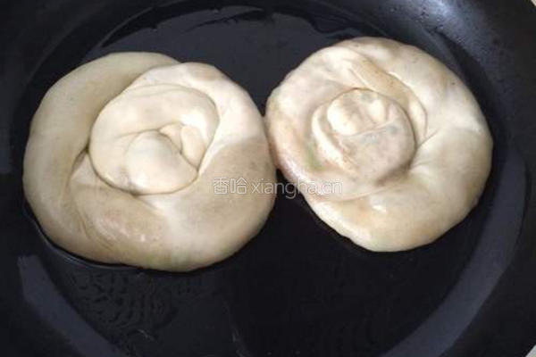 葱油饼的做法图解16