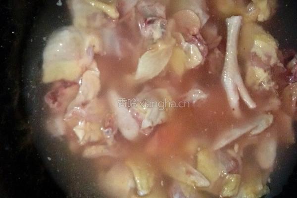 秘制湘锅鸡(特色菜)的做法图解1