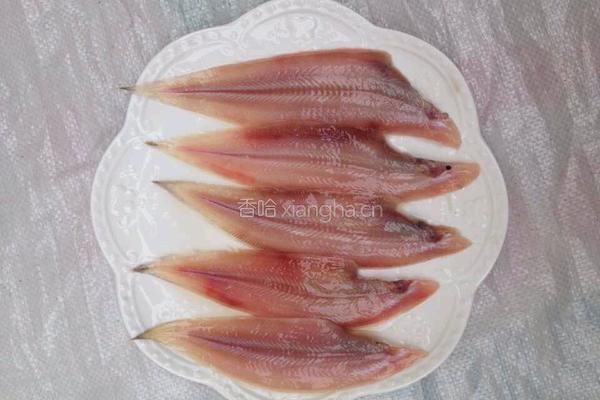 酥炸龙利鱼的做法图解1