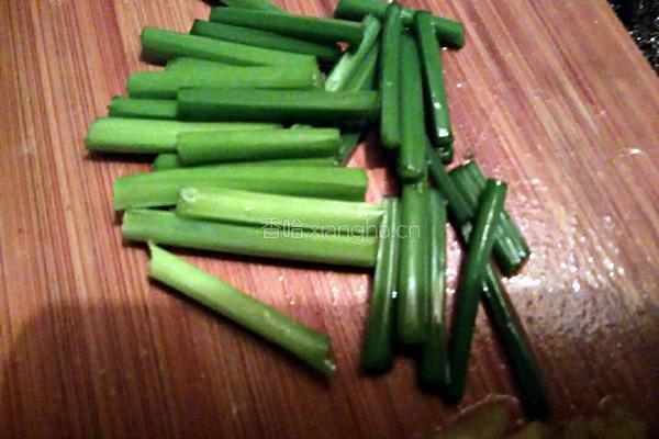 泡椒牛肉的做法图解4