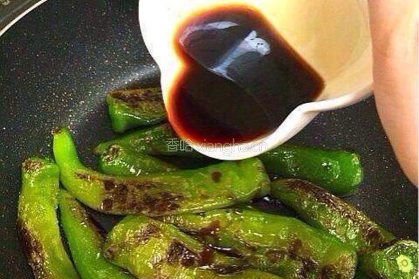虎皮青椒的做法图解5
