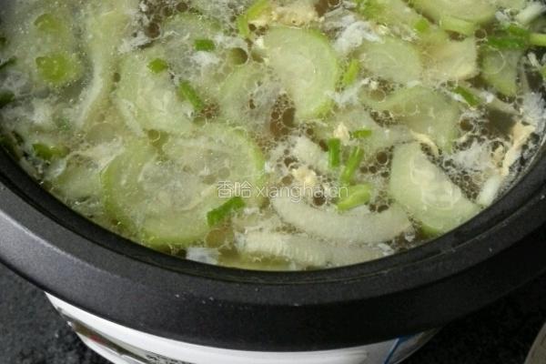 丝瓜鸡蛋瘦肉汤