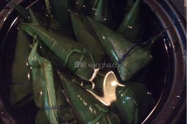 紫米芒果粽的做法图解4