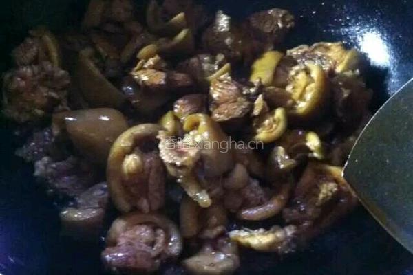 红烧土豆牛腩的做法图解4