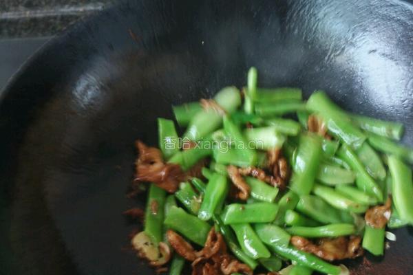 豆角炒肉的做法图解5