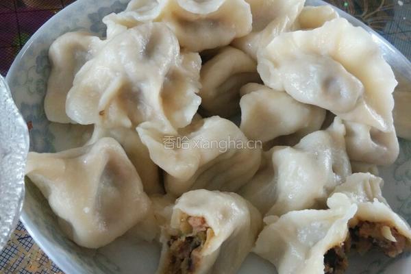 芹菜饺子的做法图解3