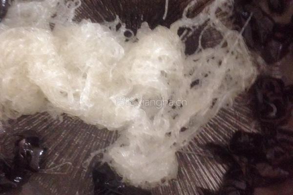 木耳炒粉丝的做法图解4
