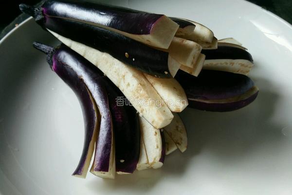 酱汁佛手茄的做法图解2