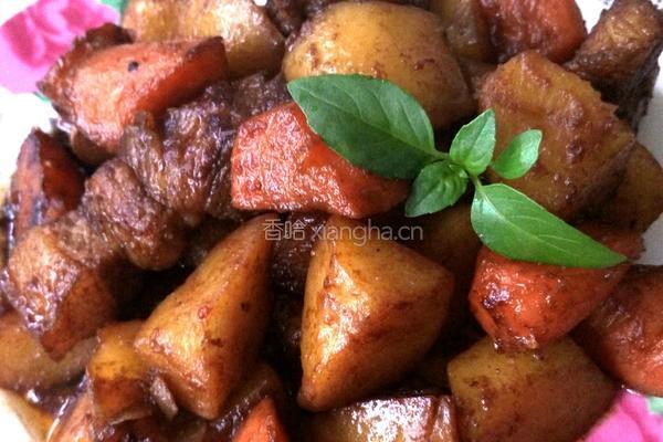 红烧肉炖土豆的做法图解4