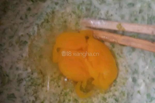 芹菜叶鸡蛋饼的做法图解4