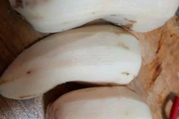 糖醋藕条的做法图解1