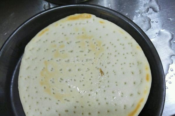 香辣培根披萨的做法图解1