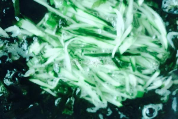 紫菜黄瓜汤的做法图解4