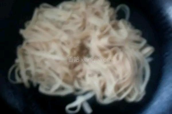 蚝油韭菜炒豆皮的做法图解4