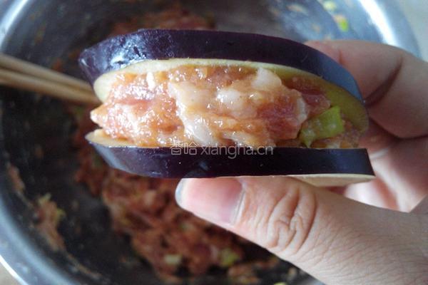 香炸茄盒的做法图解3