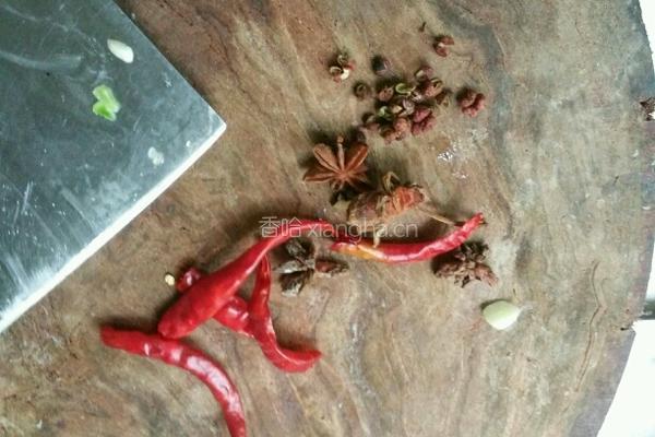 徽菜！粉丝鸡的做法图解2