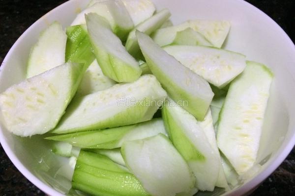 清炒丝瓜的做法图解2