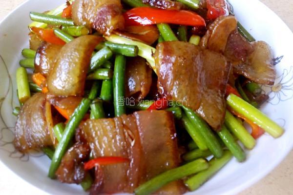腊肉炒蒜苔的做法图解9