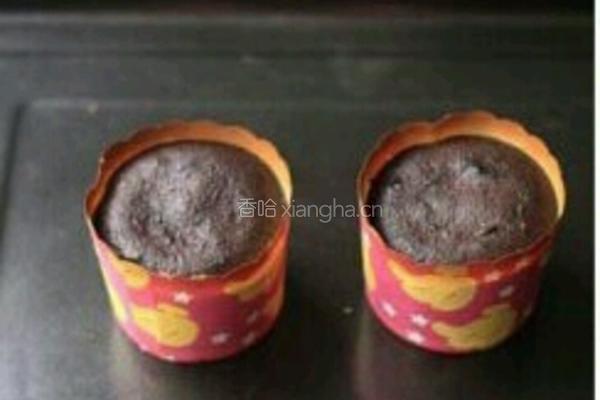 巧克力熔岩蛋糕的做法图解7