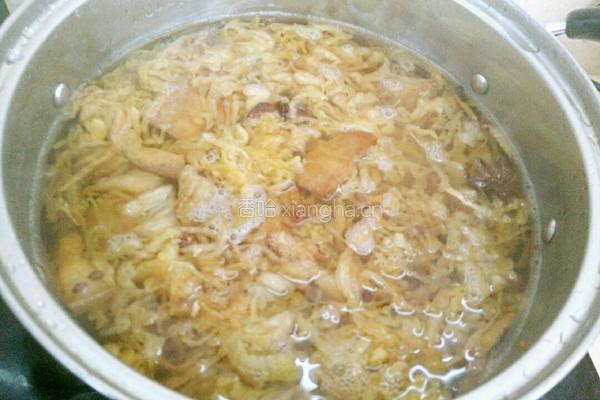酸菜猪肉炖粉条的做法图解11