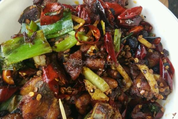 自制辣子鸡的做法图解2