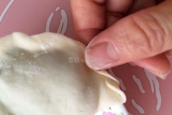 韭菜盒子的做法图解17