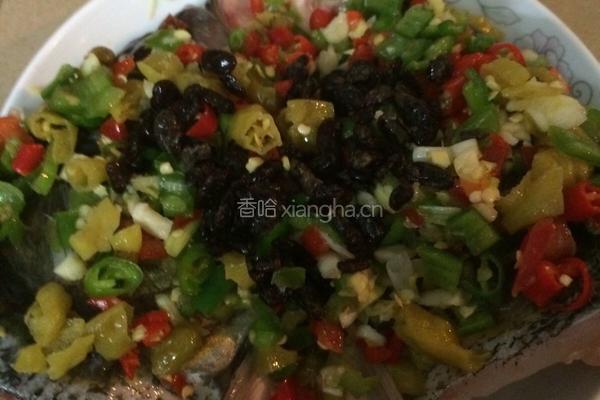 剁椒鱼头（家常版）的做法图解4