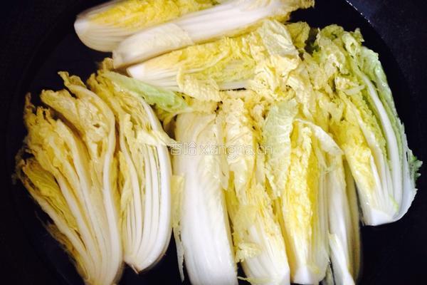 蒜蓉娃娃菜的做法图解1