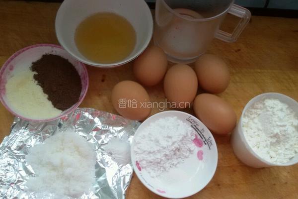 黑森林蛋糕的做法图解1