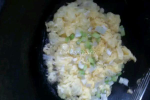 虾仁儿炒饭的做法图解4