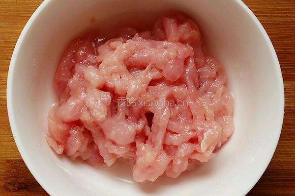 鱼香肉丝的做法图解1