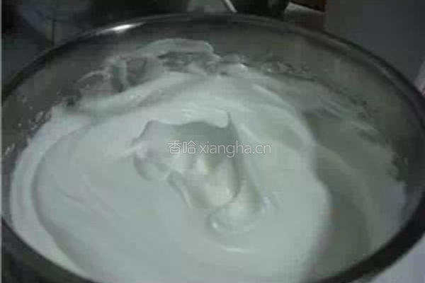 柠檬戚风蛋糕的做法图解3