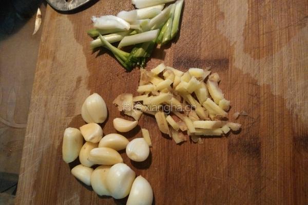 鲶鱼豆腐汤的做法图解4
