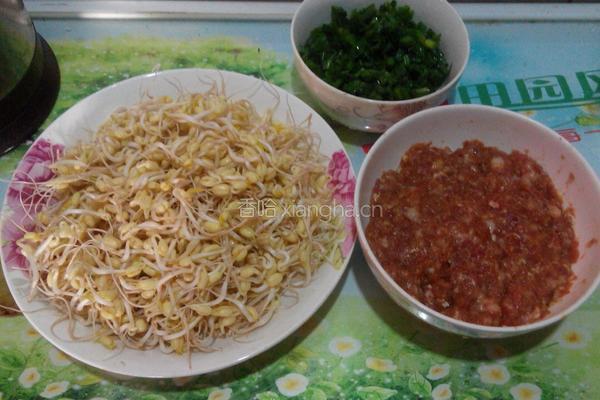 豆芽肉沫炒面的做法图解1