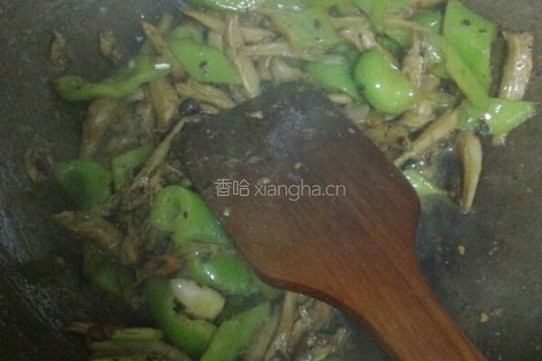 香辣鱼干的做法图解5