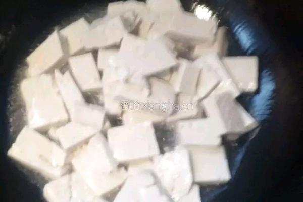 椒盐豆腐的做法图解4