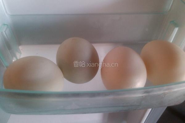 江蚬煎海鸭蛋的做法图解2