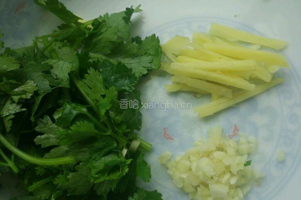 凉拌海带丝的做法图解2