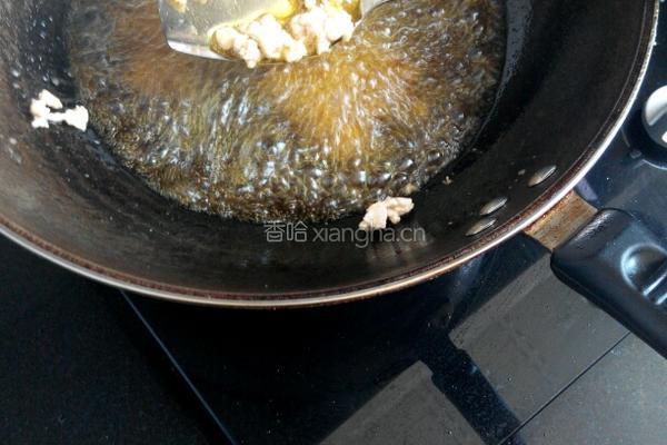 自制老干妈（有肉肉）的做法图解2