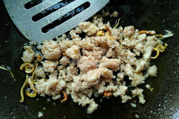 清炒豆角丝的做法图解7