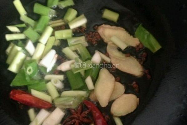 黄闷鸡米饭的做法图解2